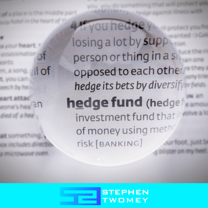 Read more about the article Accredited Investor Hedge Funds: Guide & Insights